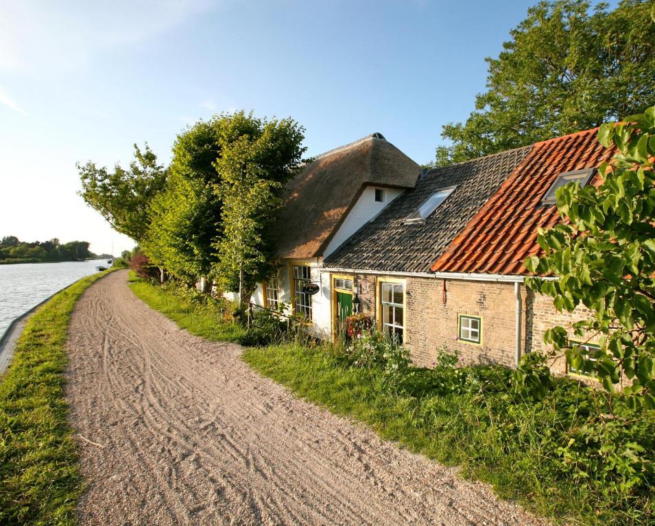 B&B Rechthuis Van Zouteveen Schipluiden Exterior photo